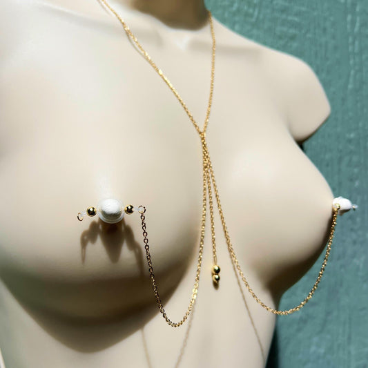 Golden Faux Nipple Piercing with Nipple Chain - Body Chain Jewelry / Bra Chain