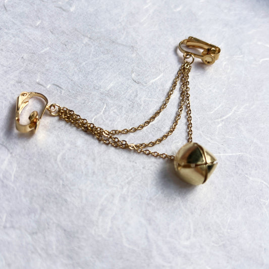 Labia Jewelry Dangle with Jingle Bell - Intimate Jewelry / Labia Clip Jewelry