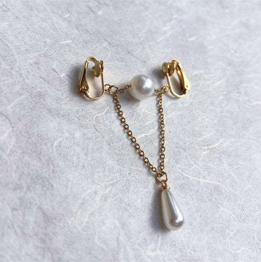 Labia Jewelry Dangle with Sensual Pearls - Intimate Jewelry / Labia Clip Jewelry