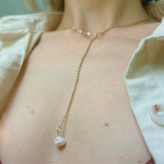 Minimalist Pearl Lariat Necklace / Discreet Day Collar / Y Necklace - Submissive Jewelry