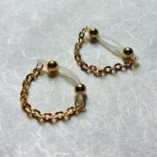 Golden Fake Nipple Piercing with Sparkly Chain - Barbell Nipple Rings / Non Piercing Nipple Jewelry