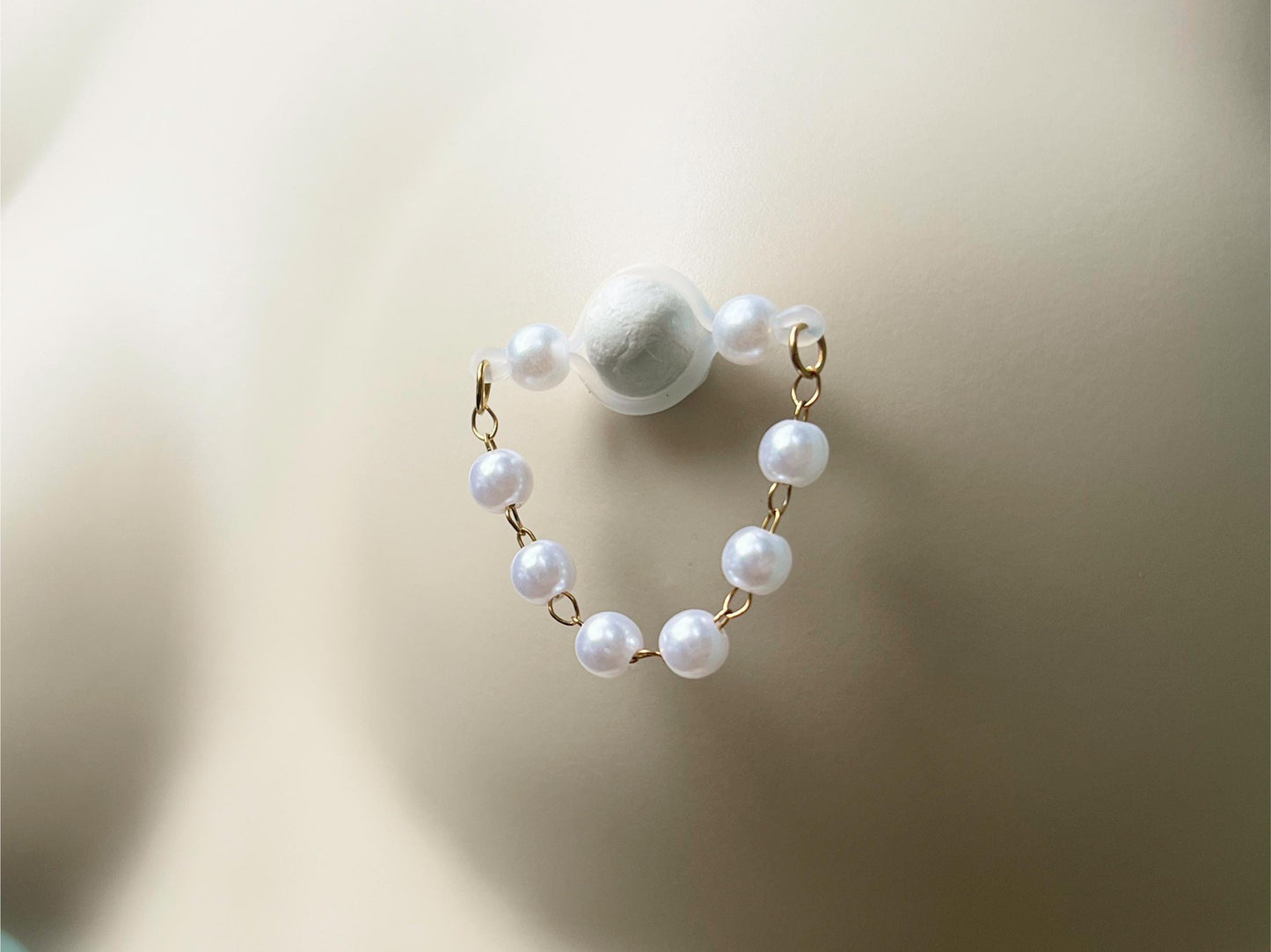 Pearl Barbell Nipple Chain Piercing - Faux Nipple Piercing / Non Piercing Nipple Jewelry with Pearls