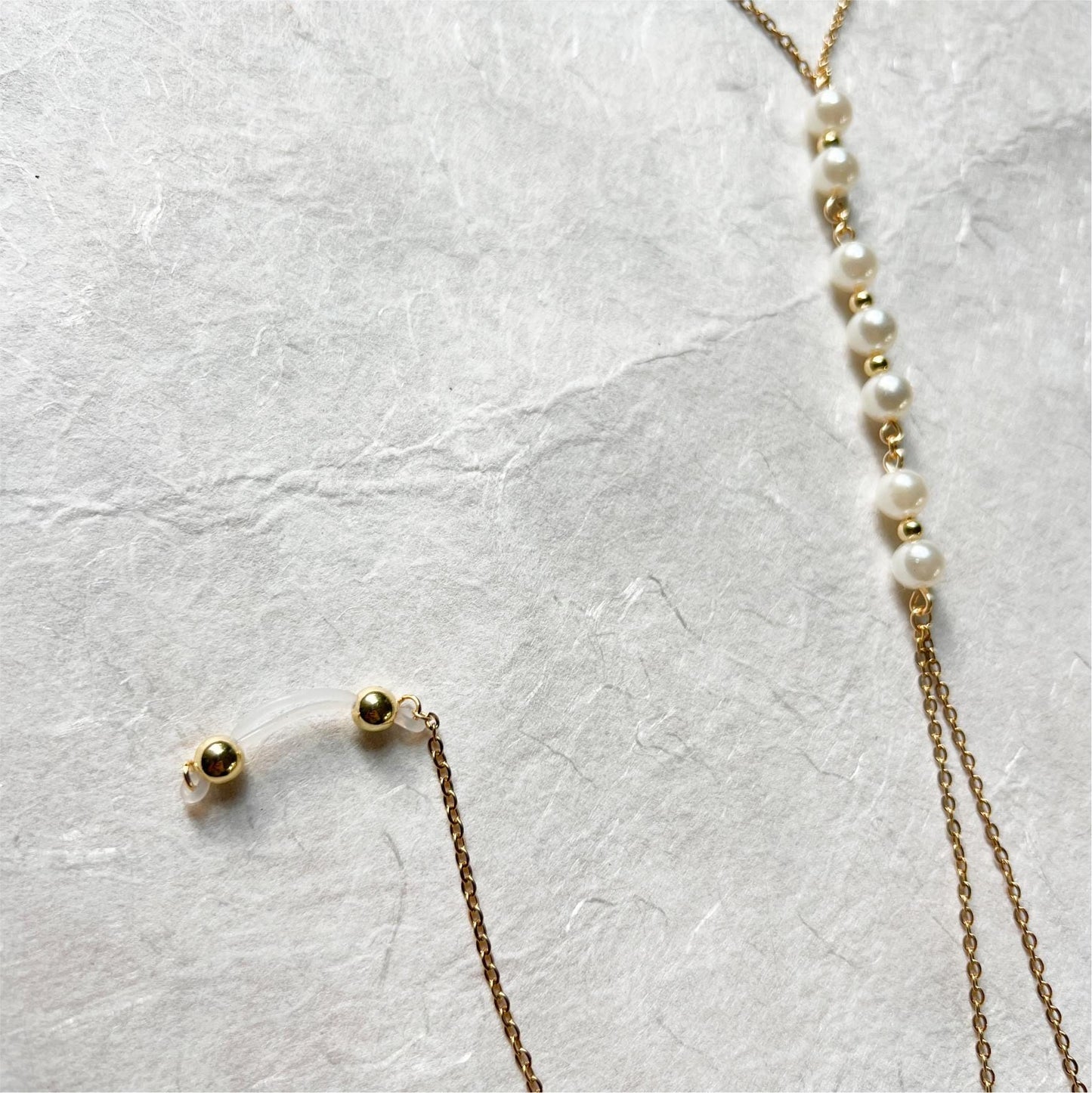 Ivory Pearl Body Chain to Faux Nipple Non Piercing / Chain Bra Jewelry / Non Piercing Nipple Jewelry