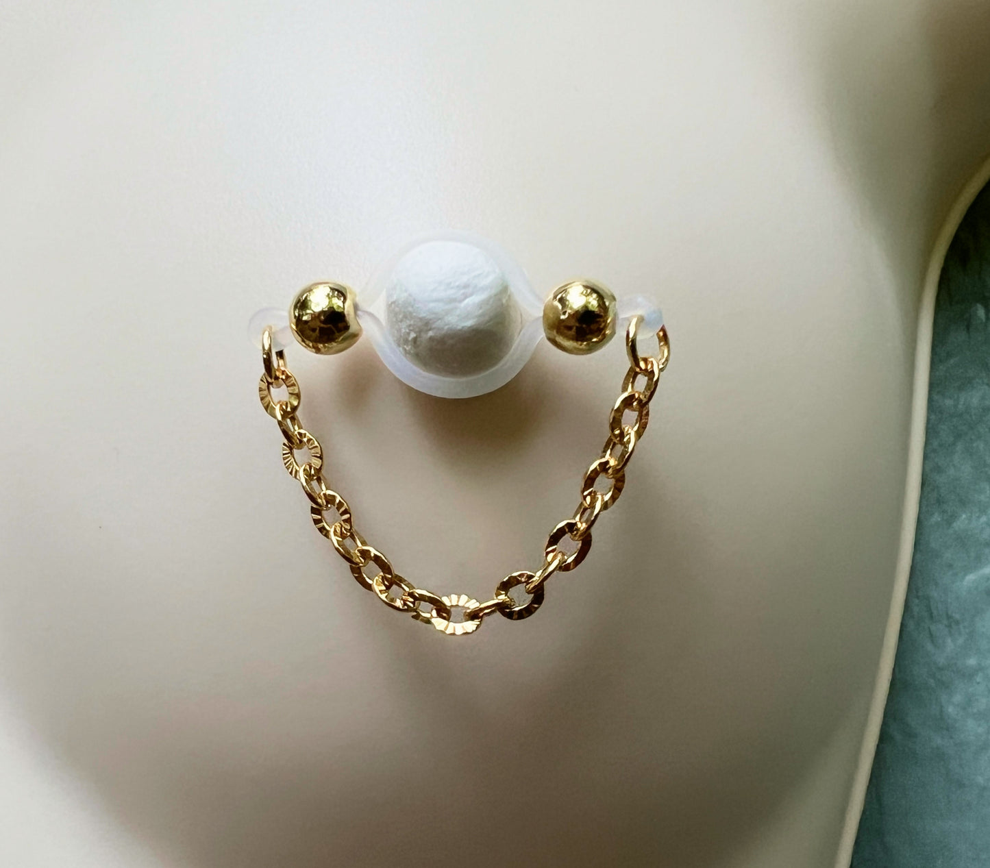 Golden Fake Nipple Piercing with Sparkly Chain - Barbell Nipple Rings / Non Piercing Nipple Jewelry
